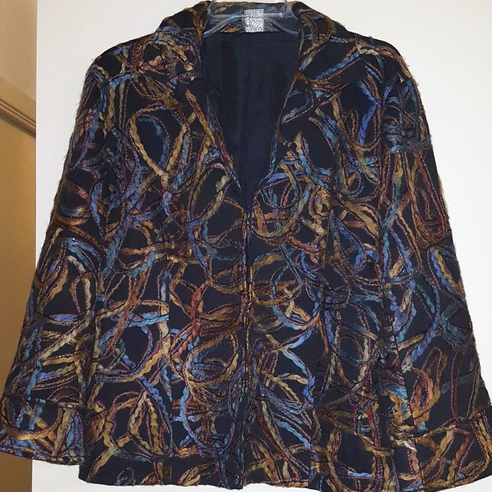 Unique abstract design blazer GUC